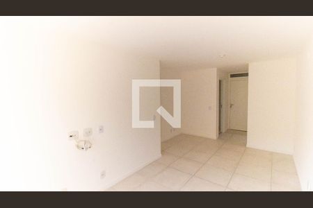 Sala de apartamento para alugar com 2 quartos, 72m² em Santa Rosa, Niterói