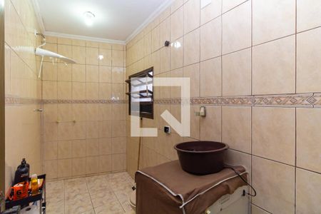 Banheiro 2 de casa para alugar com 2 quartos, 120m² em Jardim Rodolfo Pirani, São Paulo
