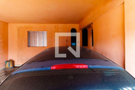 Garagem de casa para alugar com 2 quartos, 120m² em Jardim Rodolfo Pirani, São Paulo