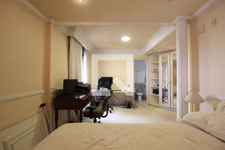 Suíte 1 de apartamento à venda com 2 quartos, 250m² em Indianópolis, São Paulo