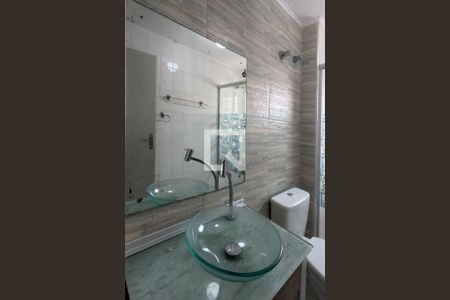 Banheiro de apartamento para alugar com 1 quarto, 45m² em Embaré, Santos