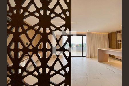 Casa à venda com 5 quartos, 446m² em Camboinhas, Niterói