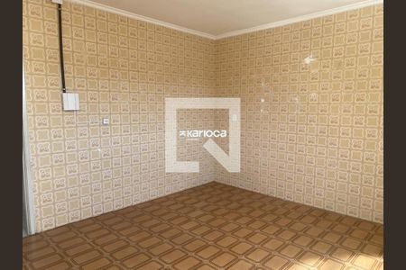 Casa à venda com 3 quartos, 216m² em Vista Alegre, Rio de Janeiro