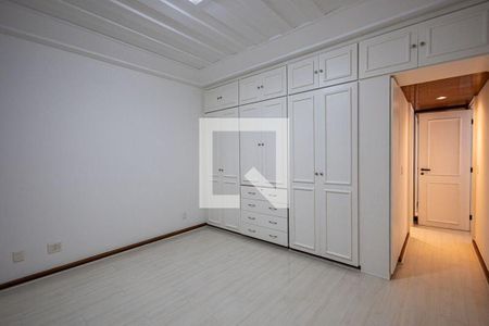 Apartamento à venda com 3 quartos, 206m² em Icaraí, Niterói