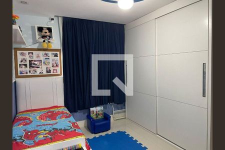 Casa à venda com 3 quartos, 225m² em Piratininga, Niterói