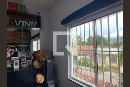 Casa à venda com 3 quartos, 225m² em Piratininga, Niterói