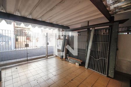 Garagem de casa para alugar com 3 quartos, 80m² em Parque Mandaqui, São Paulo