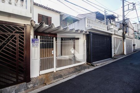 Casa para alugar com 80m², 3 quartos e 1 vaga Casa para alugar com 80m², 3 quartos e 1 vagaFachada e Placa
