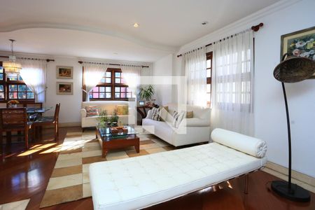 Sala  de casa de condomínio à venda com 3 quartos, 340m² em Morumbi, São Paulo