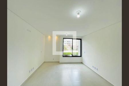 Casa à venda com 3 quartos, 170m² em Chácara Inglesa, São Paulo