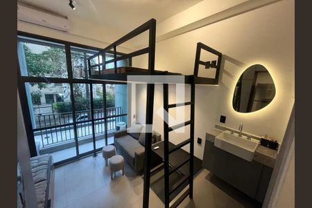 Apartamento à venda com 1 quarto, 25m² em Santo Amaro, São Paulo