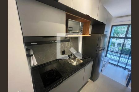 Apartamento à venda com 1 quarto, 25m² em Santo Amaro, São Paulo