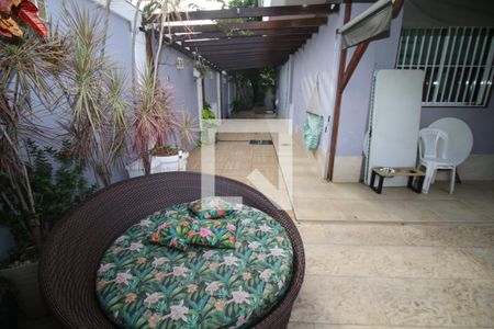 Casa à venda com 400m², 3 quartos e 5 vagasQuintal