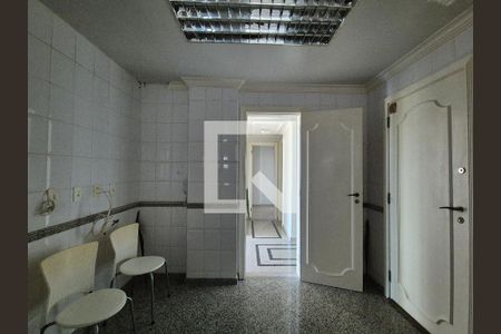 Apartamento à venda com 227m², 4 quartos e 3 vagasCozinha