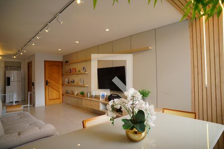 Sala de apartamento à venda com 3 quartos, 90m² em Icaraí, Niterói