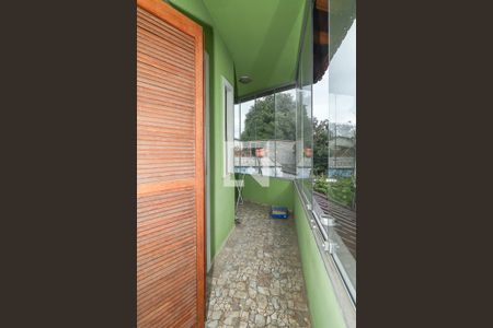 Varanda Suíte de casa à venda com 4 quartos, 238m² em Jardim Itu, Porto Alegre