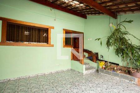 Garagem de casa para alugar com 3 quartos, 320m² em  Tremembé , São Paulo