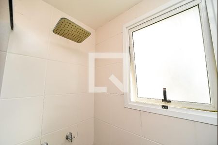 Banheiro da Suíte de apartamento à venda com 3 quartos, 62m² em Sarandi, Porto Alegre