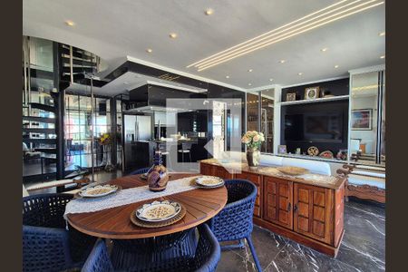 Sala de apartamento à venda com 2 quartos, 169m² em Barra da Tijuca, Rio de Janeiro