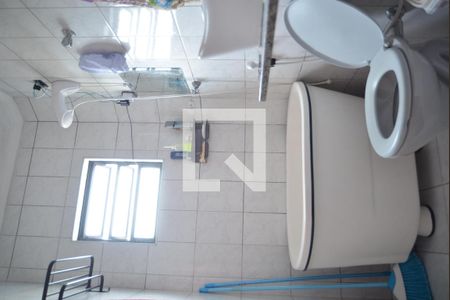 Banheiro Social de apartamento para alugar com 2 quartos, 69m² em Jardim Stella, Santo André