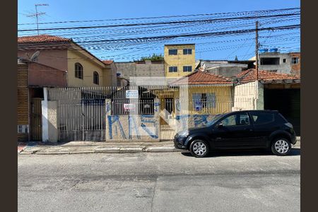 Fachada de casa à venda com 2 quartos, 250m² em Vila Sabrina, São Paulo