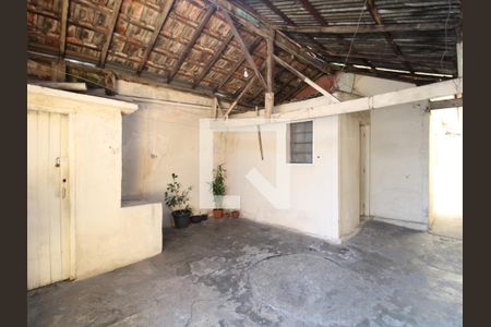 Quintal de casa à venda com 2 quartos, 250m² em Vila Sabrina, São Paulo