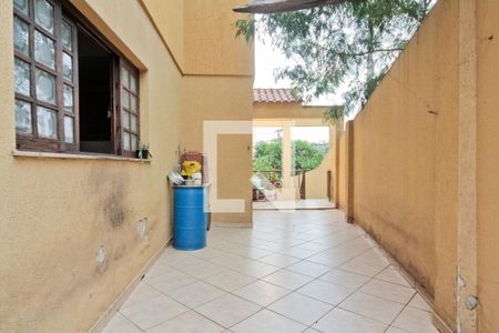 Área externa de casa para alugar com 4 quartos, 179m² em Conjunto Residencial Vista Verde, São Paulo