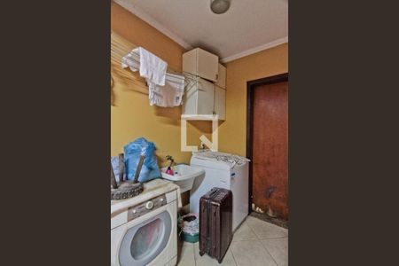 Área de Serviço de casa para alugar com 4 quartos, 179m² em Conjunto Residencial Vista Verde, São Paulo