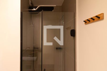 Banheiro de kitnet/studio à venda com 1 quarto, 26m² em Vila Olímpia, São Paulo