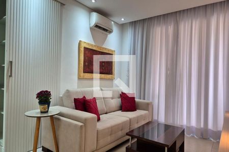 Sala de TV de apartamento para alugar com 2 quartos, 105m² em Cambuí, Campinas