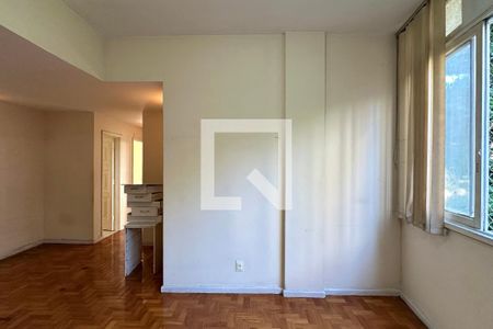 Sala de apartamento à venda com 3 quartos, 85m² em Copacabana, Rio de Janeiro