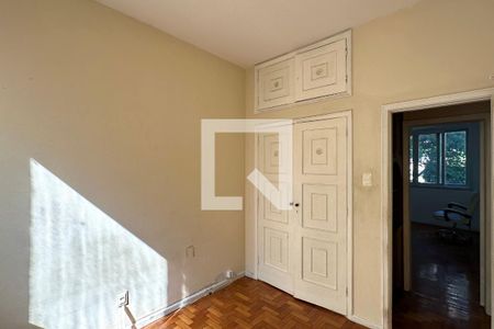 Quarto 01 de apartamento à venda com 3 quartos, 85m² em Copacabana, Rio de Janeiro