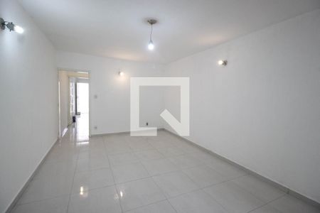 Sala 1 de casa para alugar com 3 quartos, 300m² em Jardim São Paulo, São Paulo