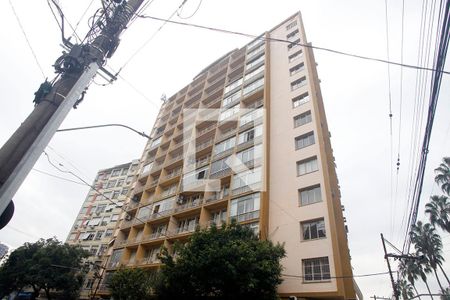 Apartamento à venda com 129m², 3 quartos e sem vagaFachada