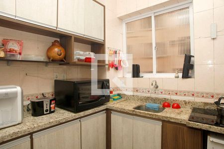 Apartamento à venda com 129m², 3 quartos e sem vagaCozinha