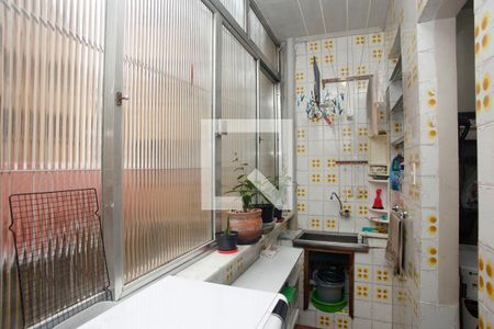 Apartamento à venda com 129m², 3 quartos e sem vagaÁrea de Serviço + Despensa