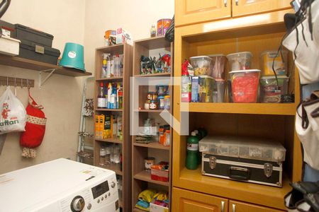 Apartamento à venda com 129m², 3 quartos e sem vagaÁrea de Serviço + Despensa