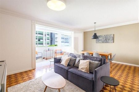 Apartamento à venda com 3 quartos, 185m² em Itaim Bibi, São Paulo