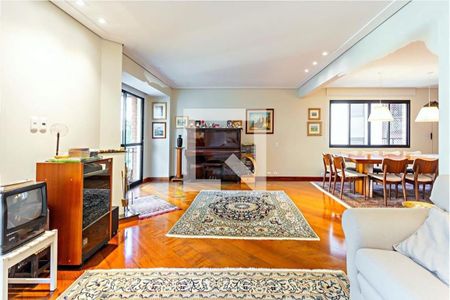 Apartamento à venda com 4 quartos, 217m² em Vila Nova Conceição, São Paulo