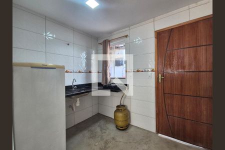 Sala/Cozinha de apartamento para alugar com 1 quarto, 30m² em Recreio dos Bandeirantes, Rio de Janeiro