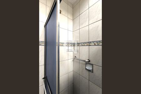 Casa à venda com 311m², 2 quartos e 2 vagasBanheiro 