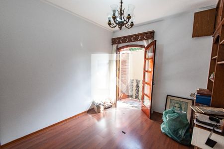 Quarto de casa à venda com 4 quartos, 379m² em Jardim da Gloria, São Paulo