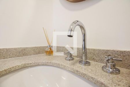 Banheiro  de kitnet/studio à venda com 1 quarto, 27m² em Vila Matilde, São Paulo