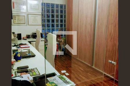 Apartamento à venda com 3 quartos, 140m² em Aclimação, São Paulo