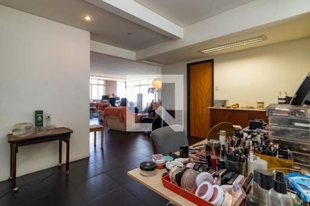 Apartamento à venda com 2 quartos, 176m² em Pinheiros, São Paulo