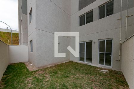 Área externa privativa de apartamento à venda com 1 quarto, 50m² em Palmeiras, Belo Horizonte