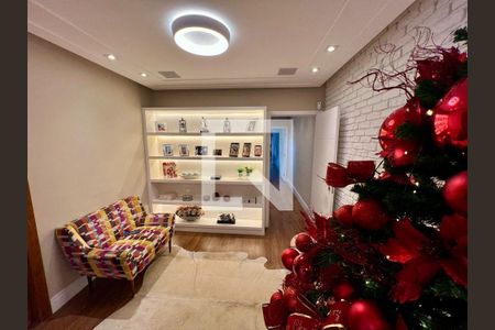 Casa à venda com 3 quartos, 300m² em Vila Mascote, São Paulo