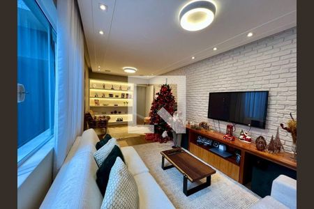 Casa à venda com 3 quartos, 300m² em Vila Mascote, São Paulo