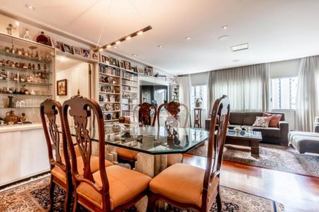 Apartamento à venda com 3 quartos, 142m² em Jardim Paulista, São Paulo