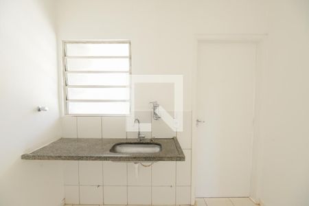 Cozinha de casa de condomínio para alugar com 3 quartos, 108m² em Condomínio Guaporé, Ribeirão Preto